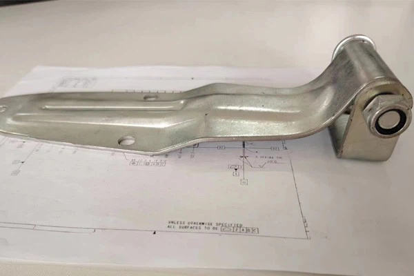 Special Vehicle Hinge